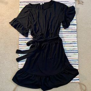 Black Flowy tie waist comfy cute dress